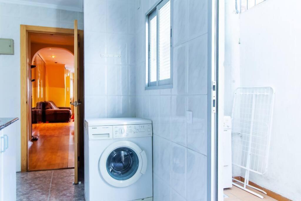 Estudio Para Parejas Con Wifi En La Playa Валенсия Номер фото